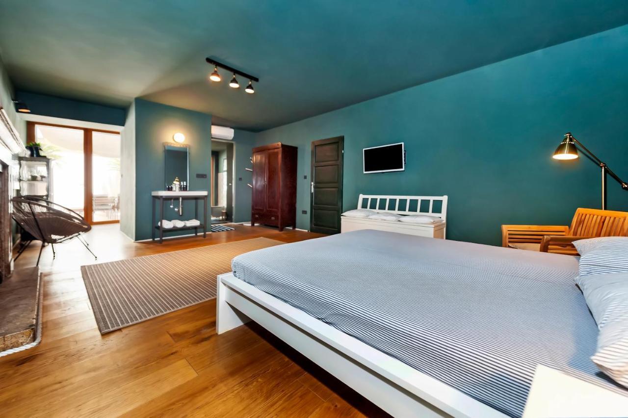 Apartments & Rooms Carera 6 Rovinj Bagian luar foto