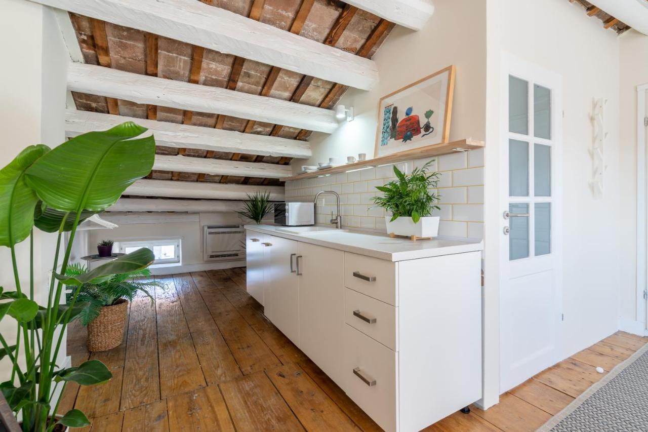 Apartments & Rooms Carera 6 Rovinj Bagian luar foto