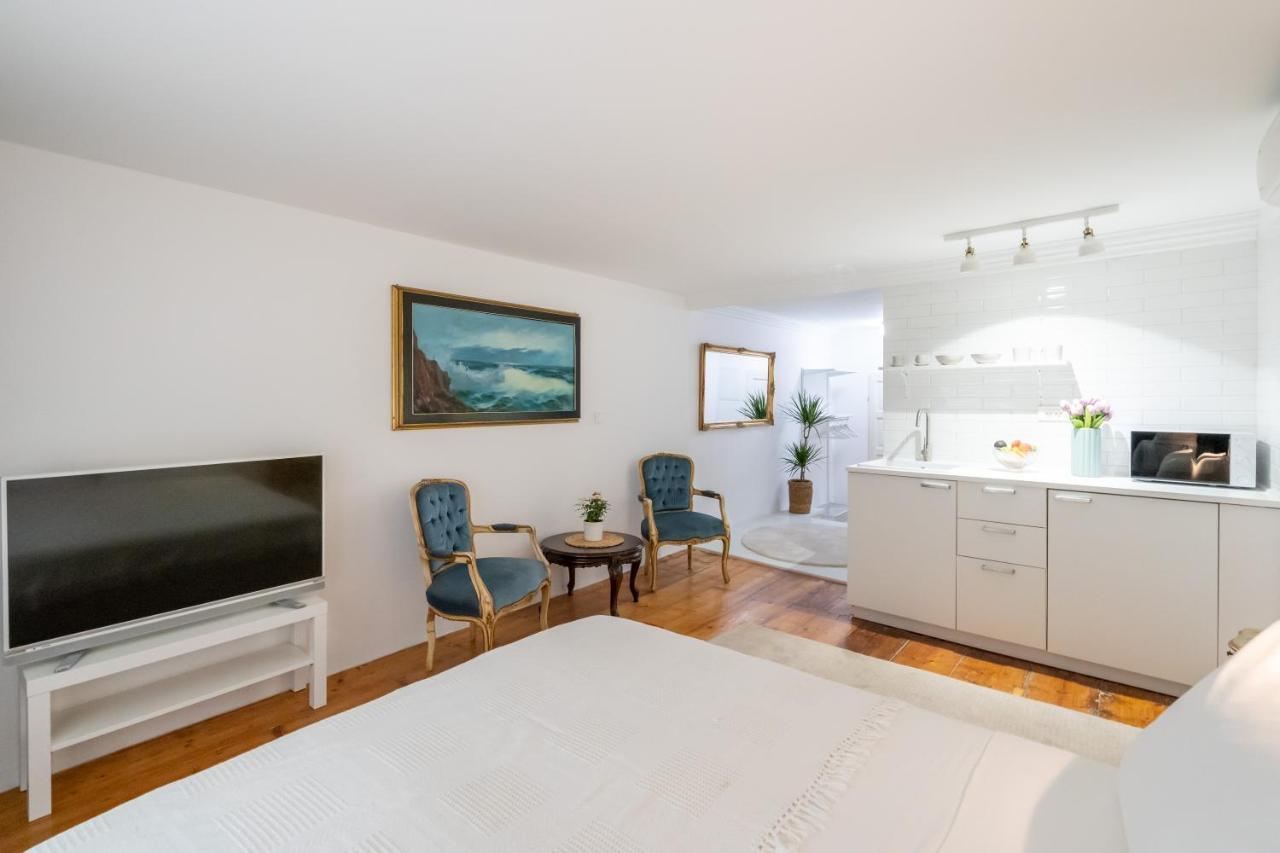 Apartments & Rooms Carera 6 Rovinj Bagian luar foto